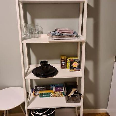 Small Studio Appartment Tromso Bagian luar foto