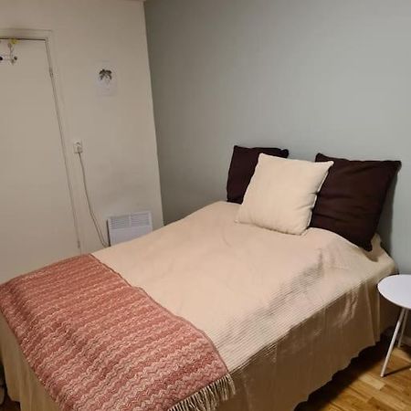 Small Studio Appartment Tromso Bagian luar foto
