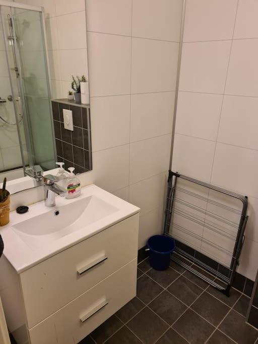 Small Studio Appartment Tromso Bagian luar foto