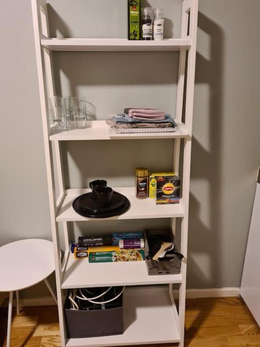Small Studio Appartment Tromso Bagian luar foto