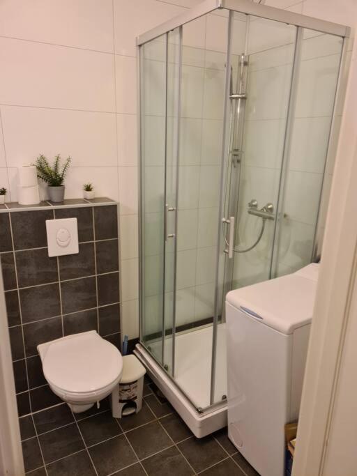 Small Studio Appartment Tromso Bagian luar foto